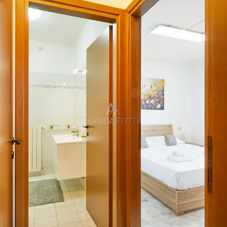 Giove Apartment - piscina e natura a Sirmione Appartamento Sirmione